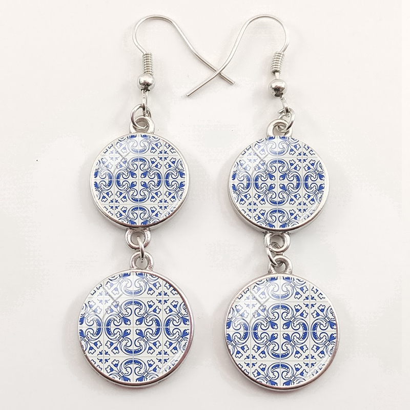 2020 Portuguese tile Graphic E - огляд і ціна Women'S Fashion Portugal