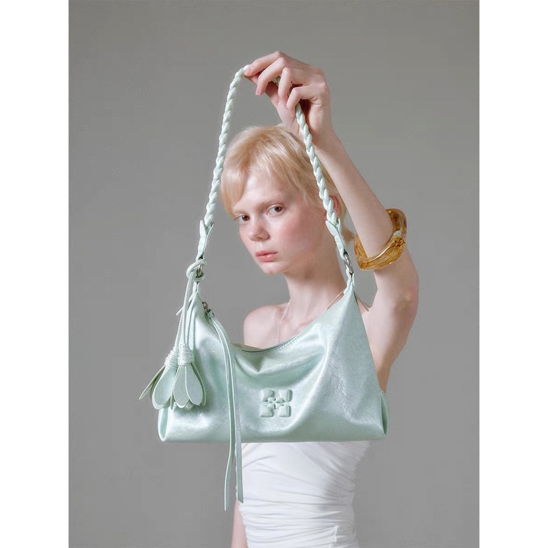 Fashionable Trendy Design Larg - огляд і ціна Women'S Fashion Paris